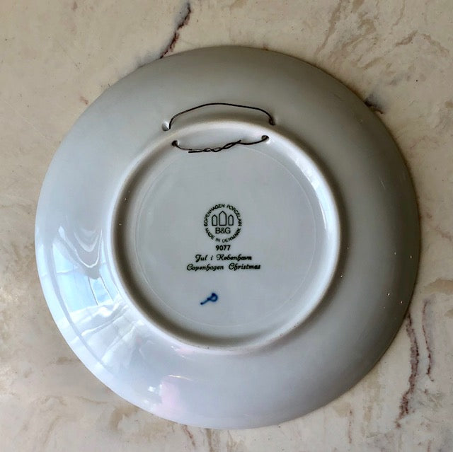 Danish Christmas Collectible Plate - 1977 B&G