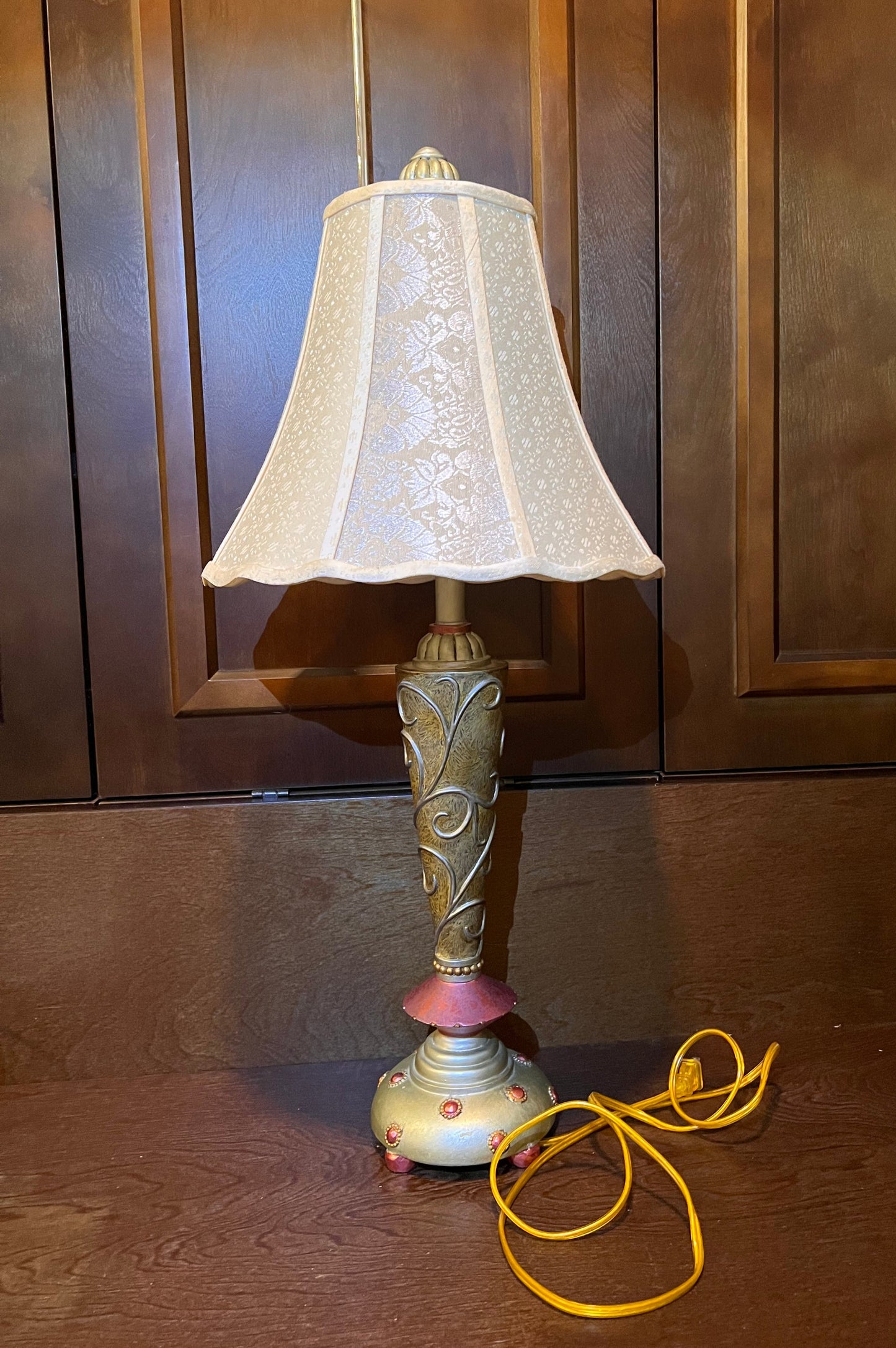 Vintage Art Deco Lamp