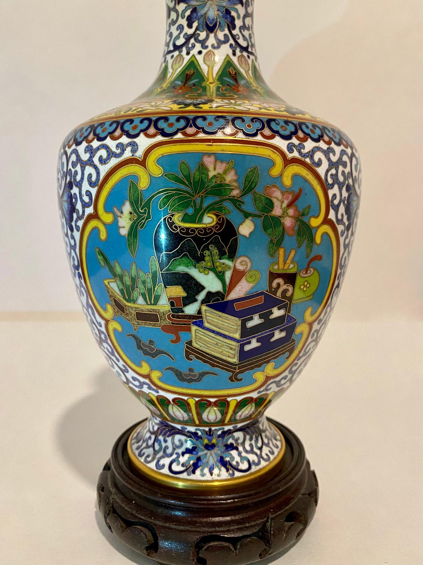 19th C Chinese Cloisonne 100 Antiques Vase