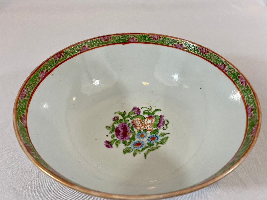 19th Century Famille Rose Porcelain Bowl
