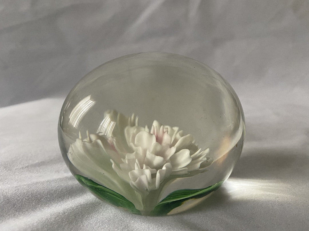 Vintage Spring Flower Art Glass Paperweight
