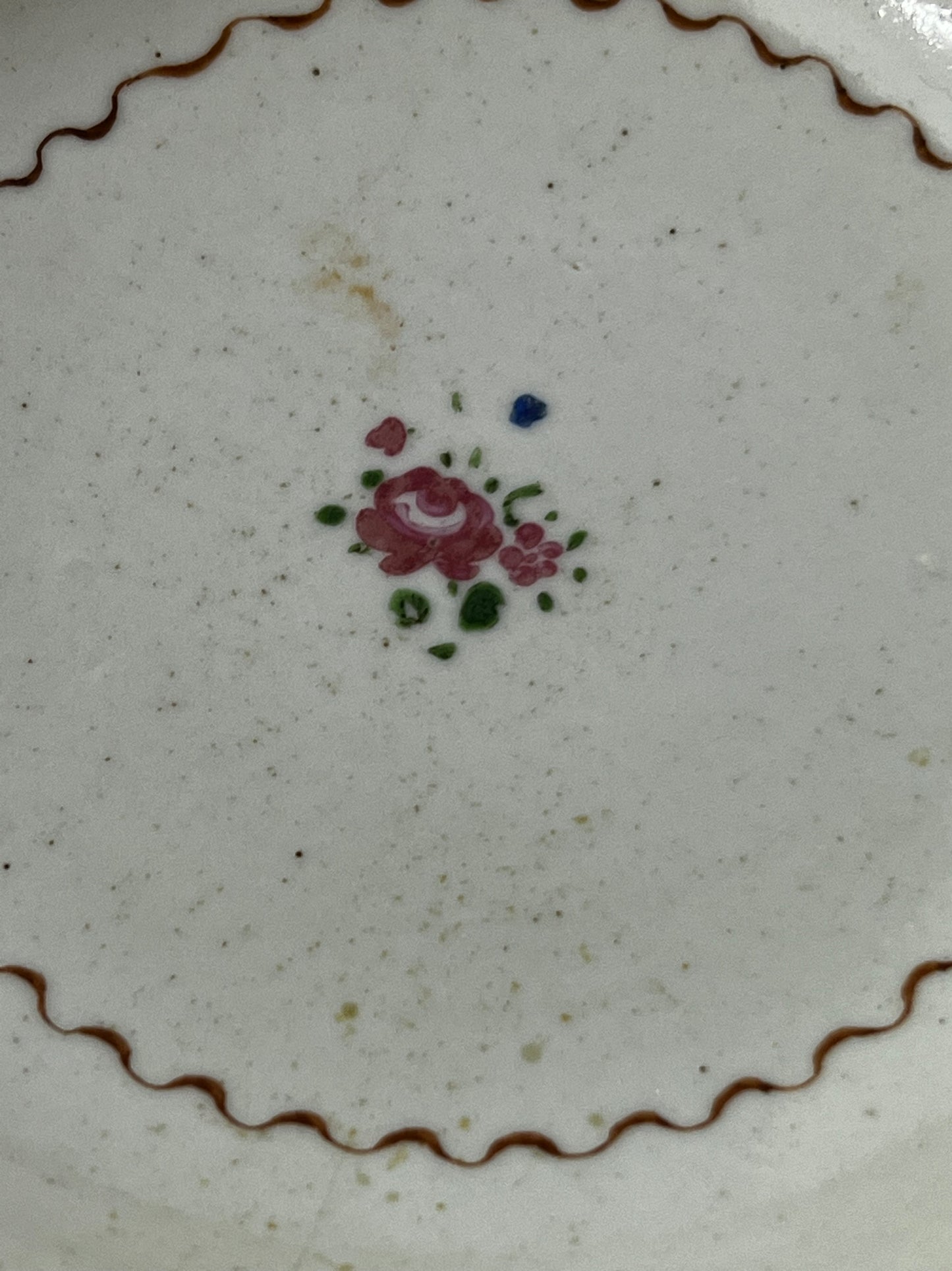 Pair of 18th Century Chinese Export Porcelain Dishes
