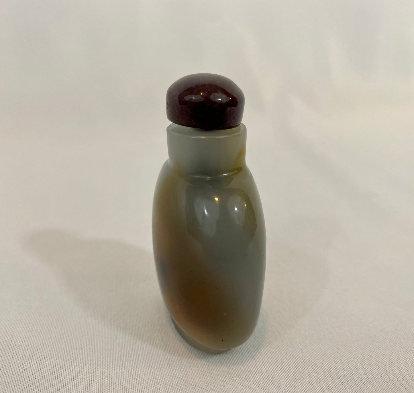 Antique Agate Snuff Bottle